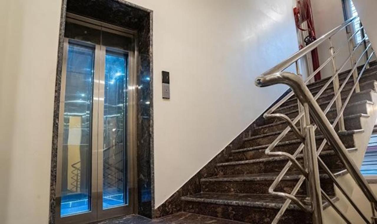 Fabhotel Prime Tiyara Inn コルカタ エクステリア 写真